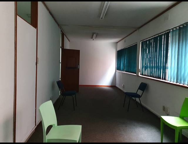 4,228M² FACTORY TO LET IN SACKS CIRCLE INDUSTRIAL